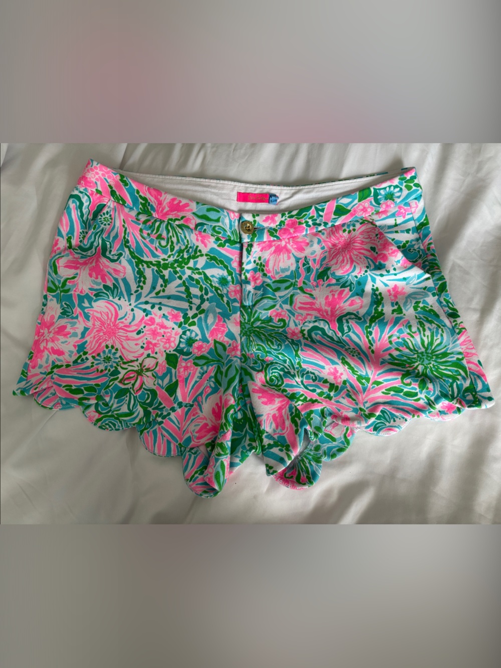 Lilly Pulitzer Pink & Green Floral Scallop-Hem Buttercup Knit High Waist Shorts